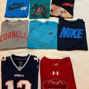 8 boys various T-shirts